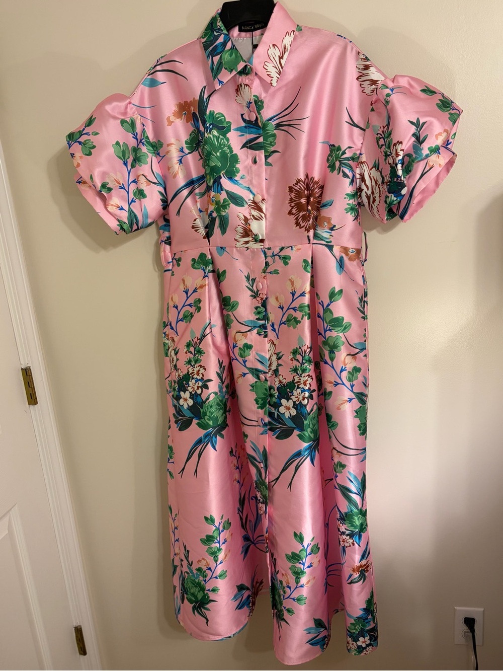 NANCY YANG | Pink Satin Floral Midi Dress with Button-Front Collar NWT M